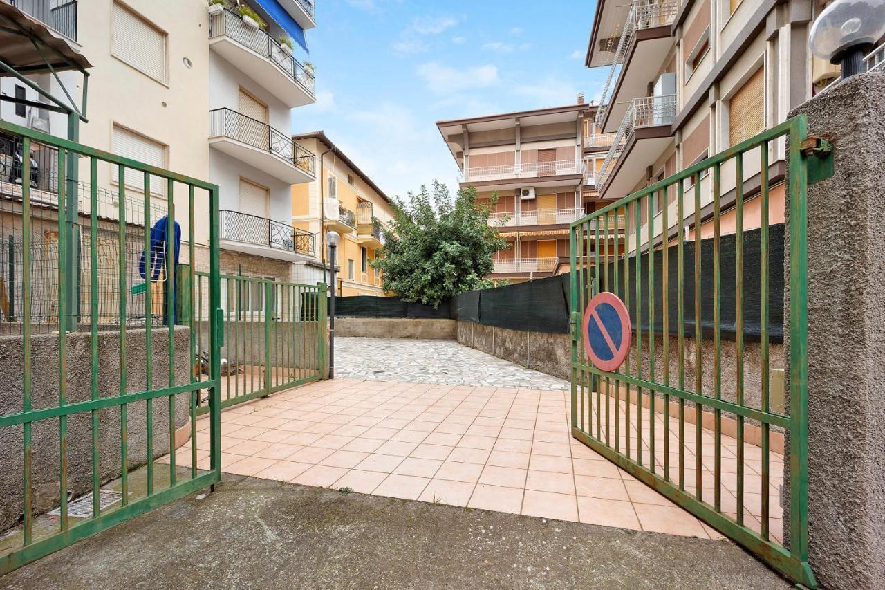La Ballerina Di Alassio Exterior foto